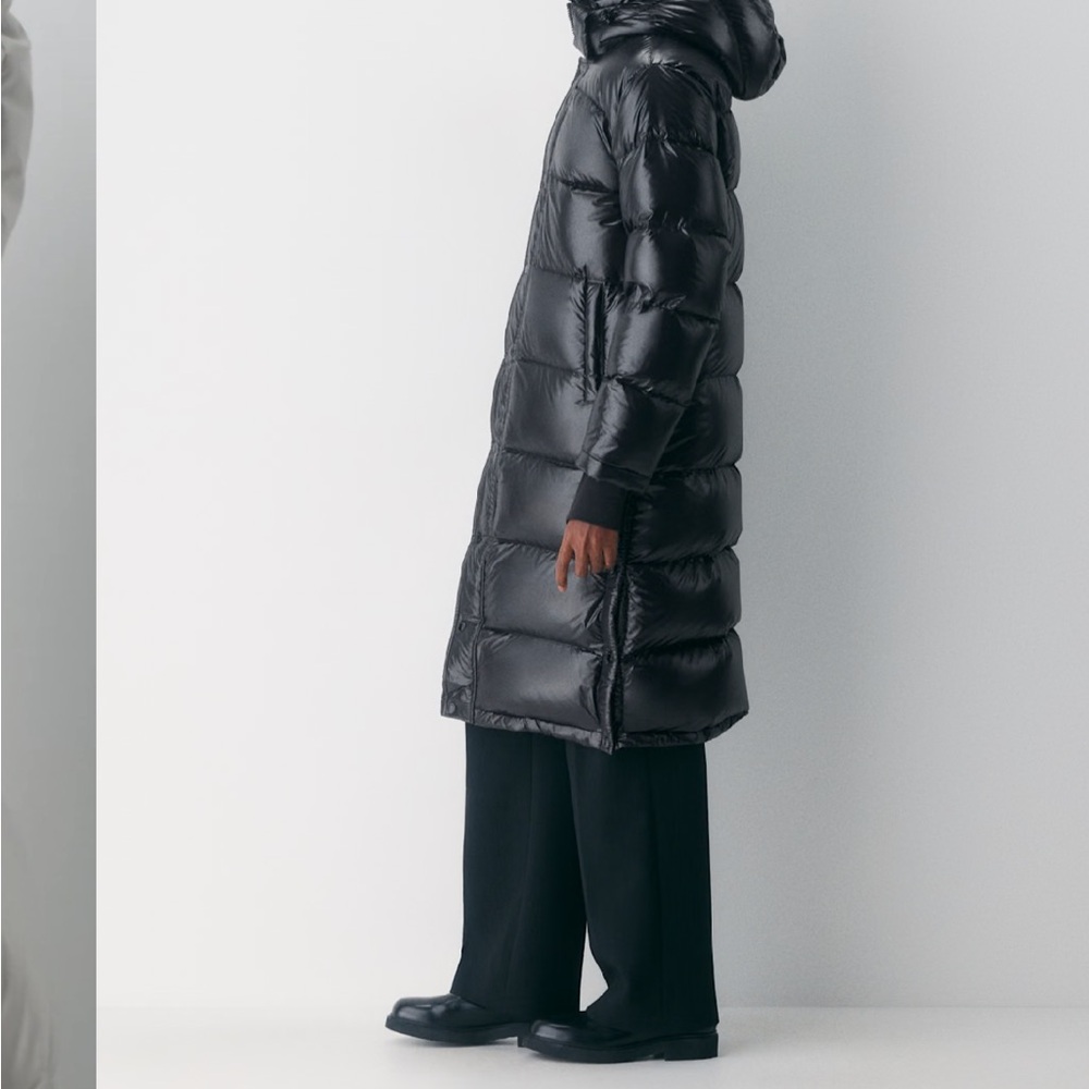 Aritzia Shiny Black Puffer Jacket